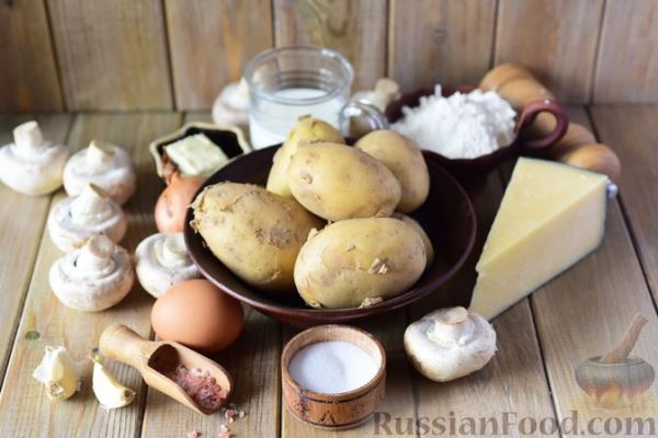 Картофельные ньокки со сливочно-сырным соусом с грибами