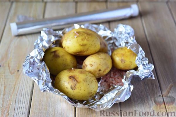 Картофельные ньокки со сливочно-сырным соусом с грибами